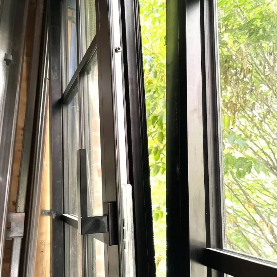 aluprof-with-grilles-new-york-4